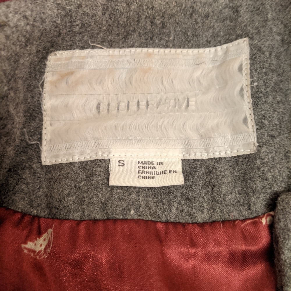 Peacoat - Picture 3 of 3